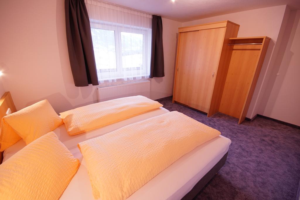 Ferienhaus Mott Lermoos Szoba fotó